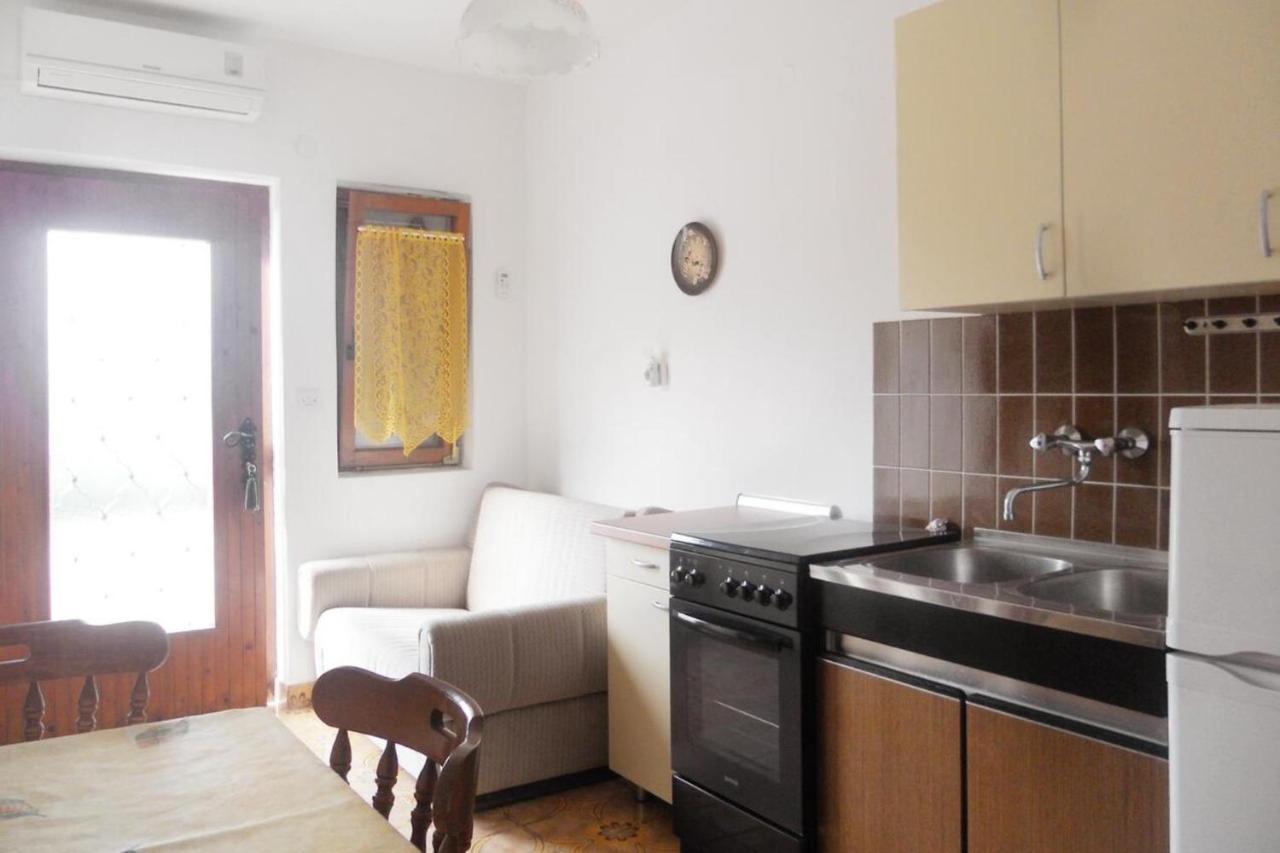 Apartments Ivo - With Terrace Supetarska Draga Bagian luar foto