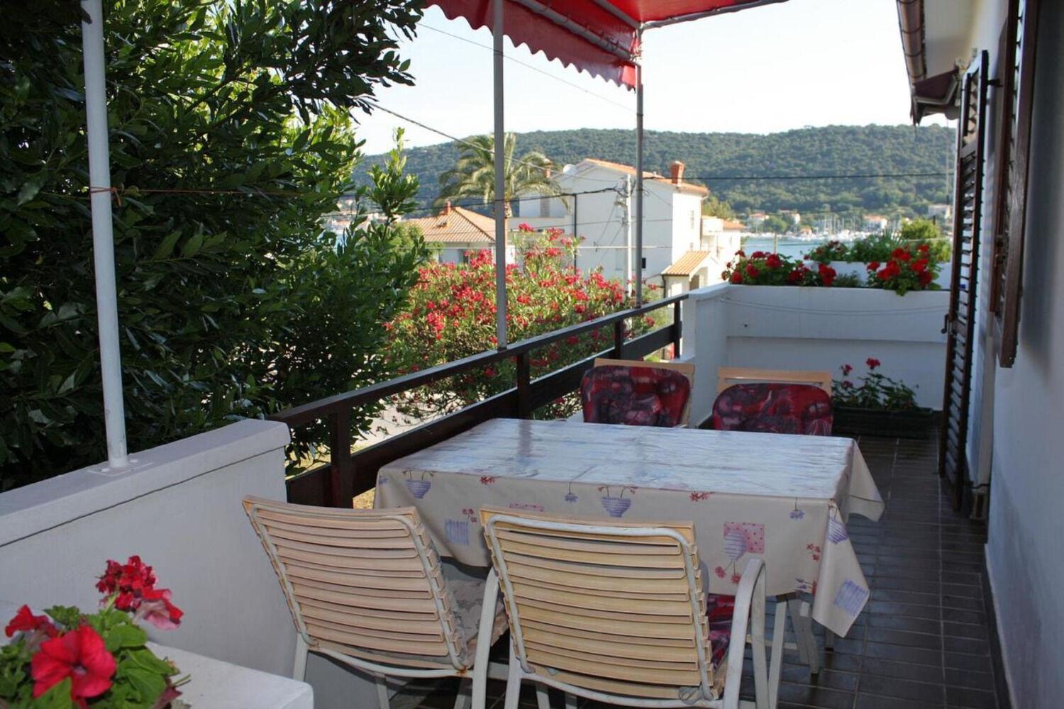 Apartments Ivo - With Terrace Supetarska Draga Bagian luar foto